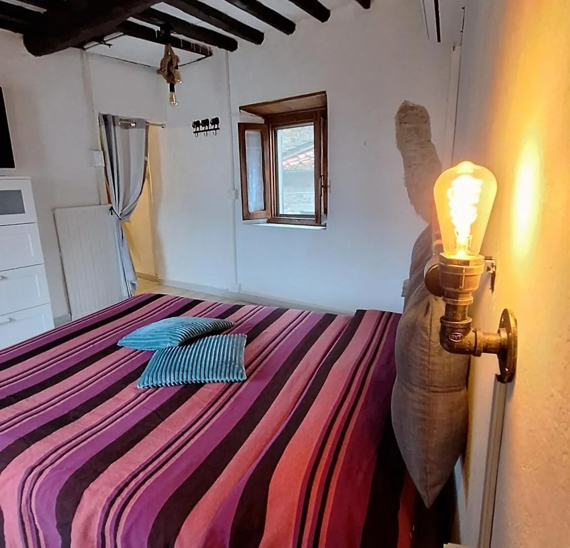 Petite Maison Green Aramo
