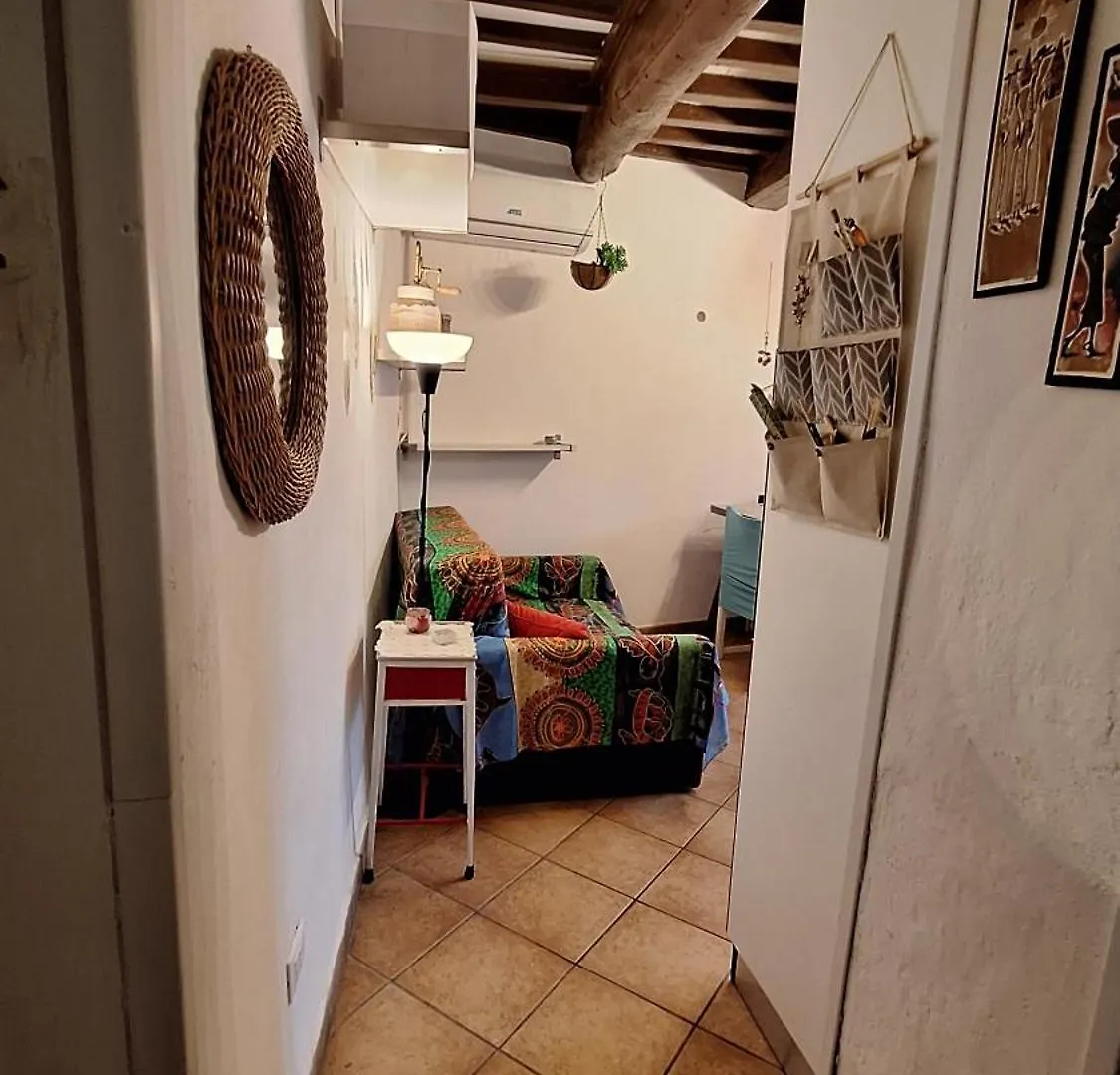 Petite Maison Green Aramo